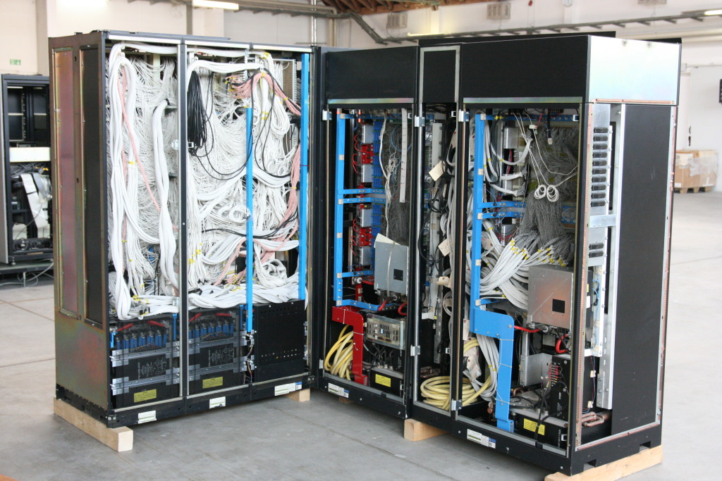 server technology data